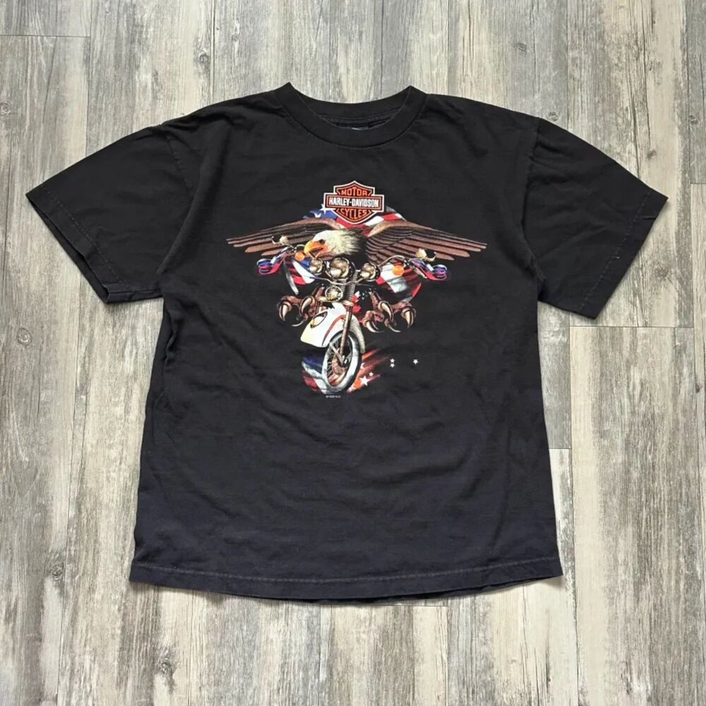 Vintage 90s Harley Davidson Eagle Motorcycle Bikers Points Switzerland T-Shirt